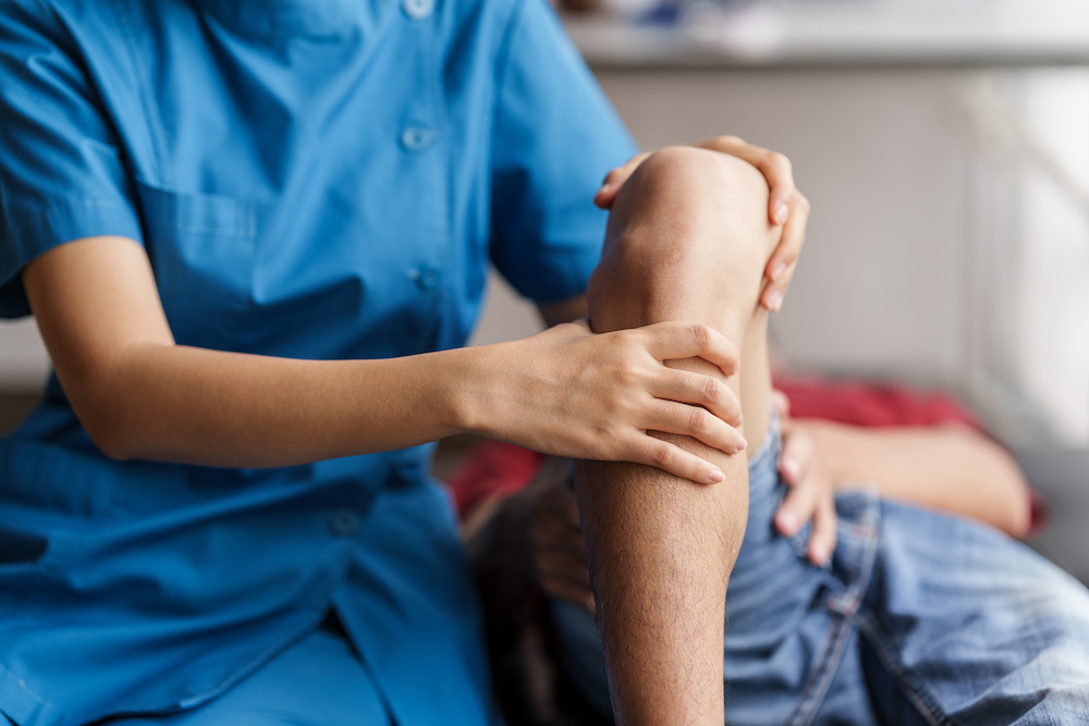 Knee Pain Relief in Courtice and Peterborough